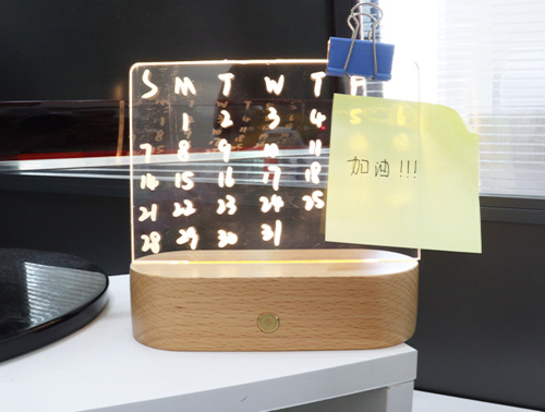 Wooden LED Night Light with Acrylic Message Board – USB Desk Lamp for Girl Bedroom Decor